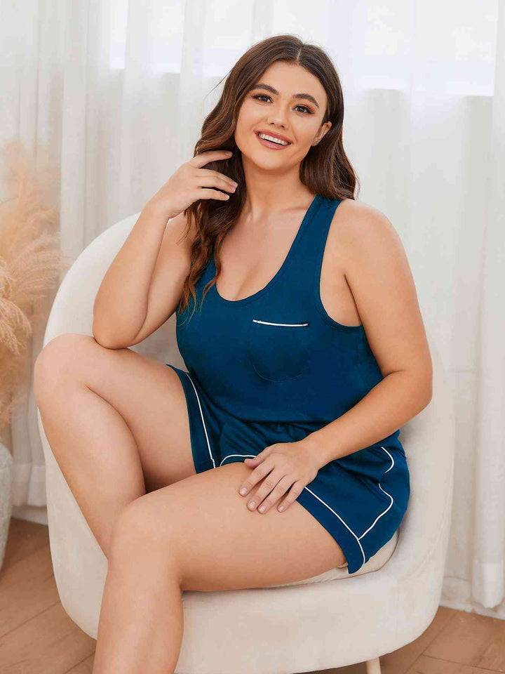 Plus Size Contrast Piping Racerback Tank and Shorts Lounge Set | 1mrk.com