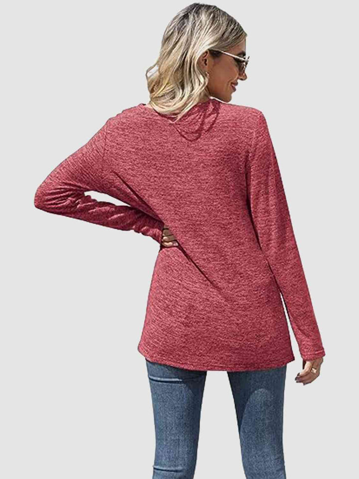 Lace Detail V-Neck Long Sleeve Top | 1mrk.com