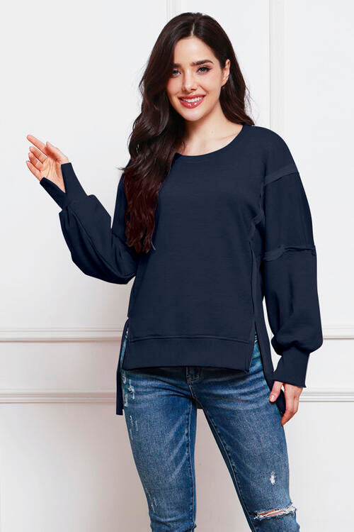 Exposed Seam High-Low Slit Sweatshirt | 1mrk.com