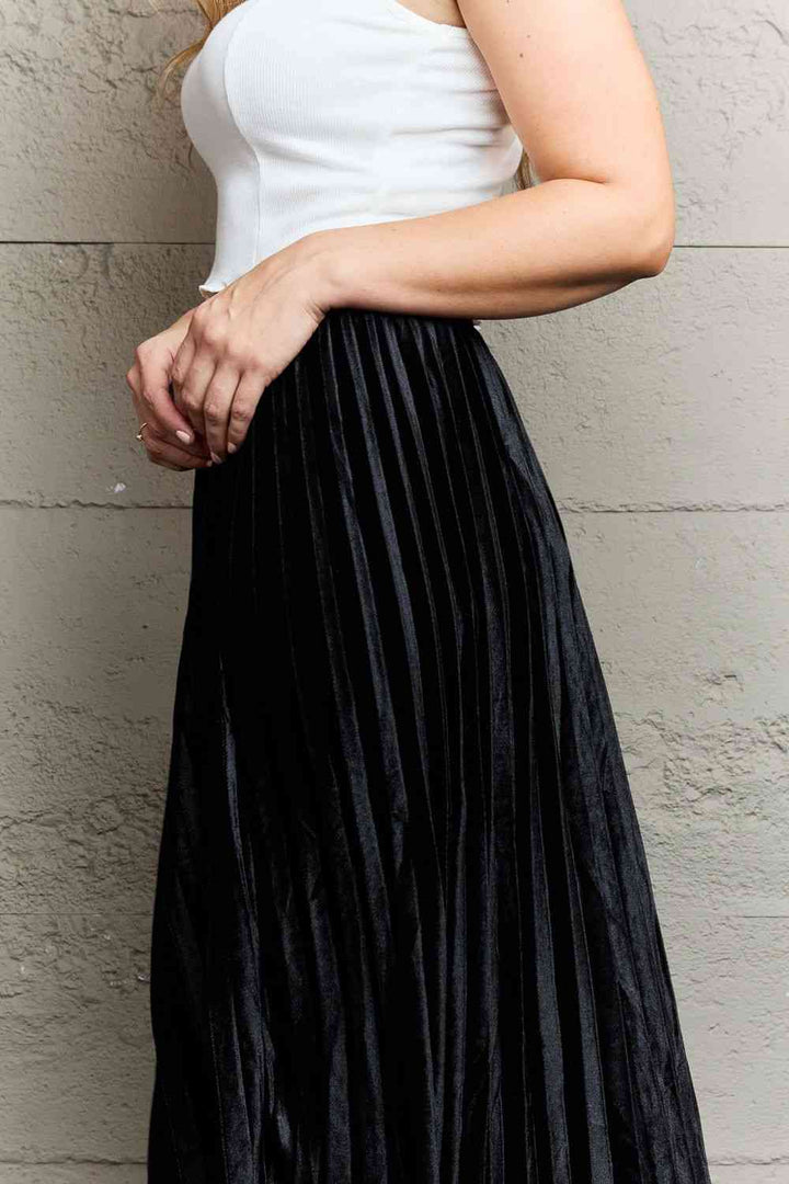 Ninexis Accordion Pleated Flowy Midi Skirt |1mrk.com