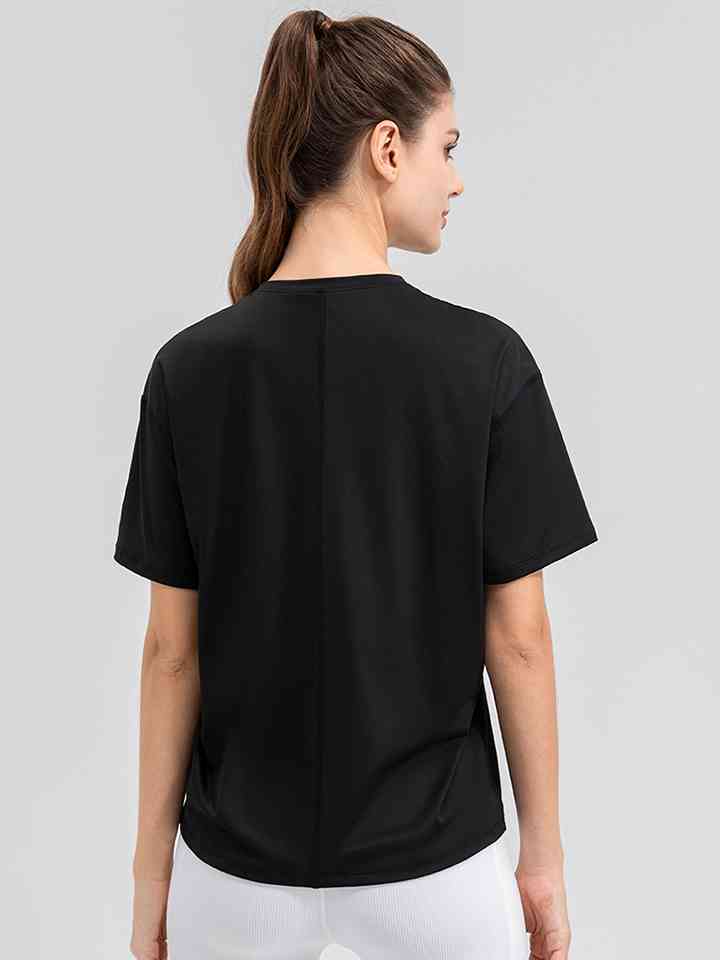 Round Neck Short Sleeve Active Top | 1mrk.com