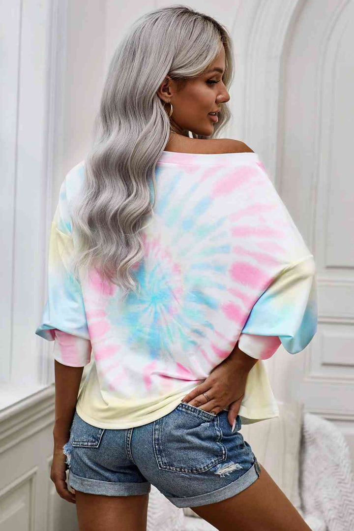 Tie-Dye Boat Neck Batwing Sleeve Tee |1mrk.com