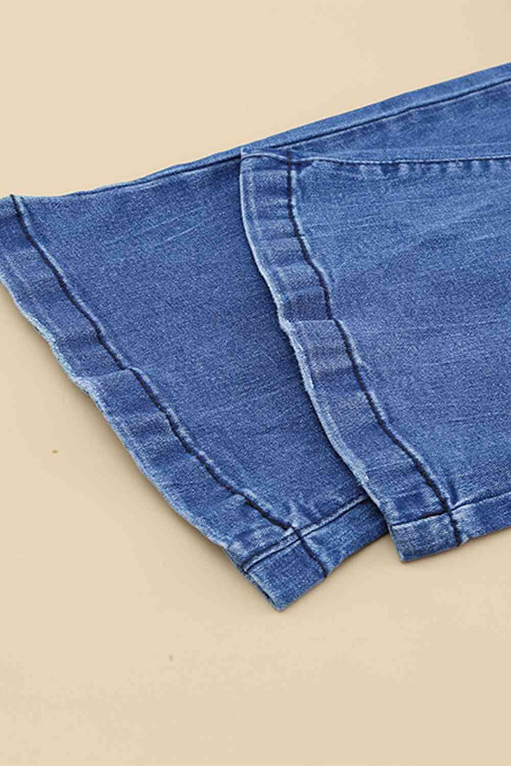 Baeful Distressed Flare Leg Jeans with Pockets |1mrk.com
