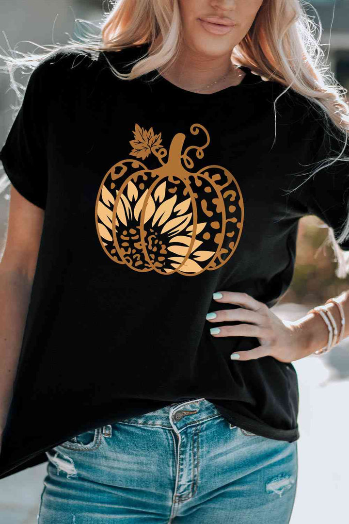 Round Neck Short Sleeve Pumpkin Graphic T-Shirt | 1mrk.com