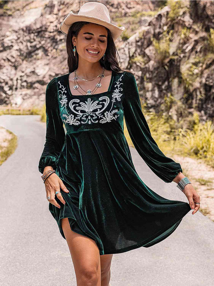 Embroidered Square Neck Long Sleeve Dress | 1mrk.com