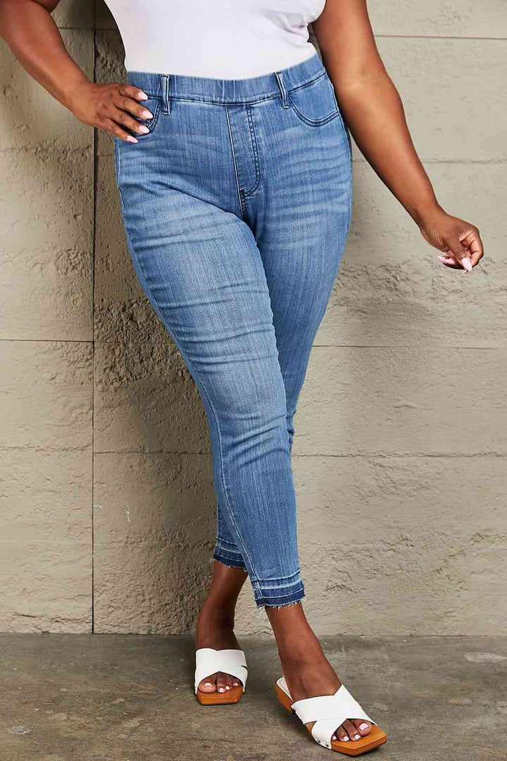Judy Blue Janavie Full Size High Waisted Pull On Skinny Jeans | 1mrk.com