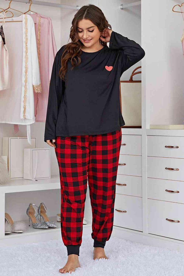 Plus Size Heart Graphic Top and Plaid Joggers Lounge Set | 1mrk.com