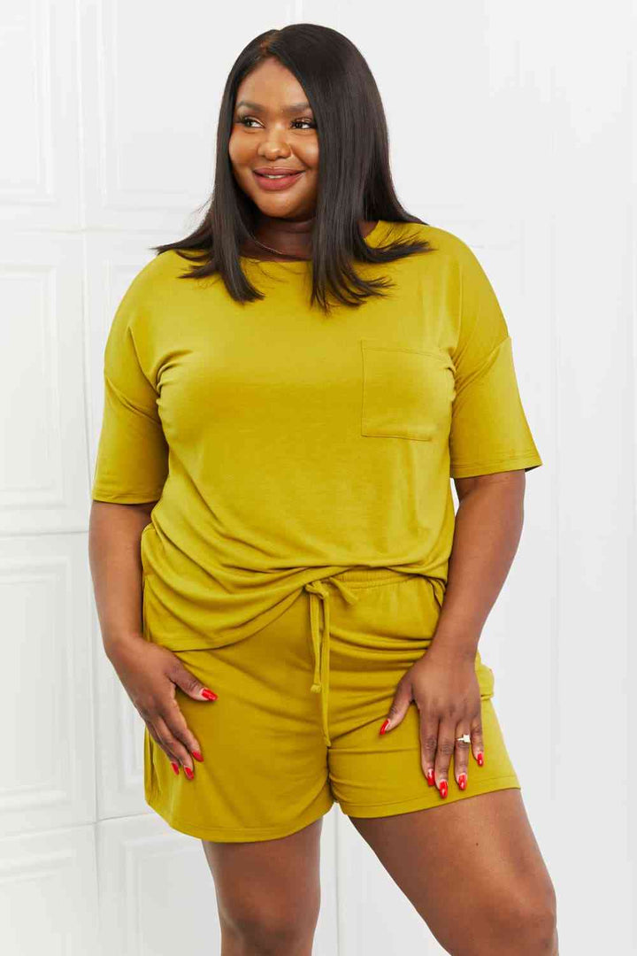 Zenana In The Moment Full Size Lounge Set in Olive Mustard | 1mrk.com