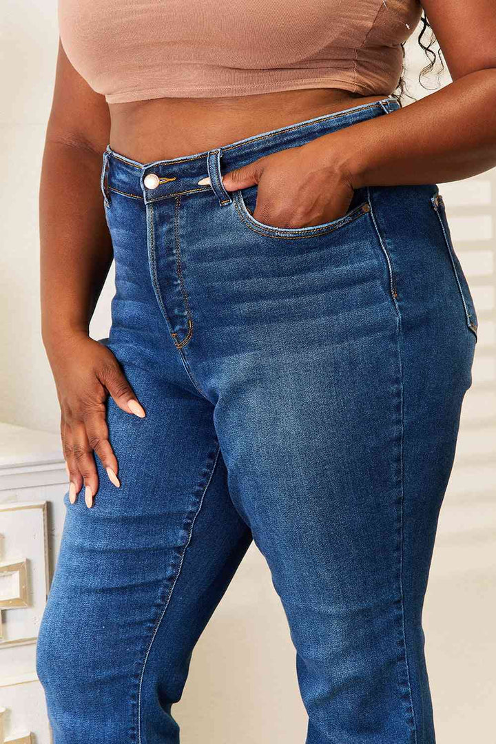 Judy Blue Full Size Straight Leg Jeans with Pockets | 1mrk.com