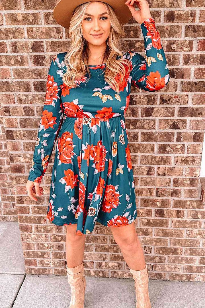 Floral Long Sleeve Pleated Detail Dress |1mrk.com