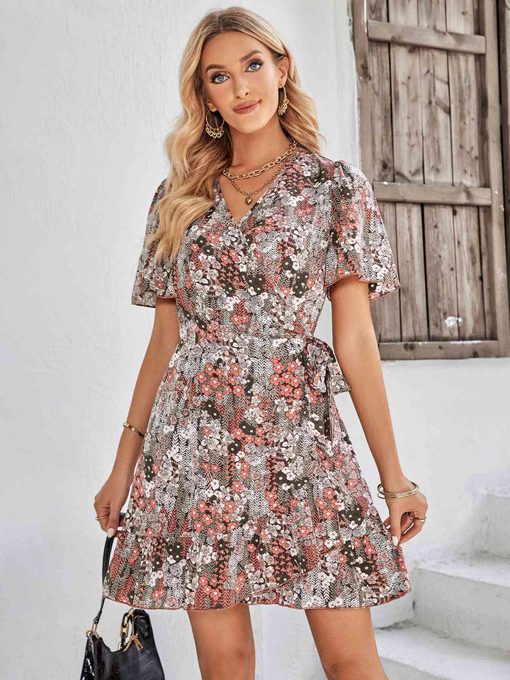 Floral Short Sleeve Ruffle Hem Dress |1mrk.com