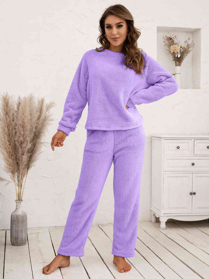 Teddy Long Sleeve Top and Pants Lounge Set | 1mrk.com