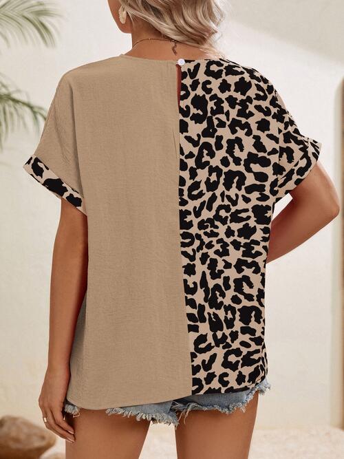 Leopard Contrast Round Neck Short Sleeve Top |1mrk.com