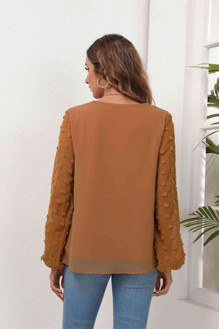 Swiss Dot Balloon Sleeve Blouse | 1mrk.com