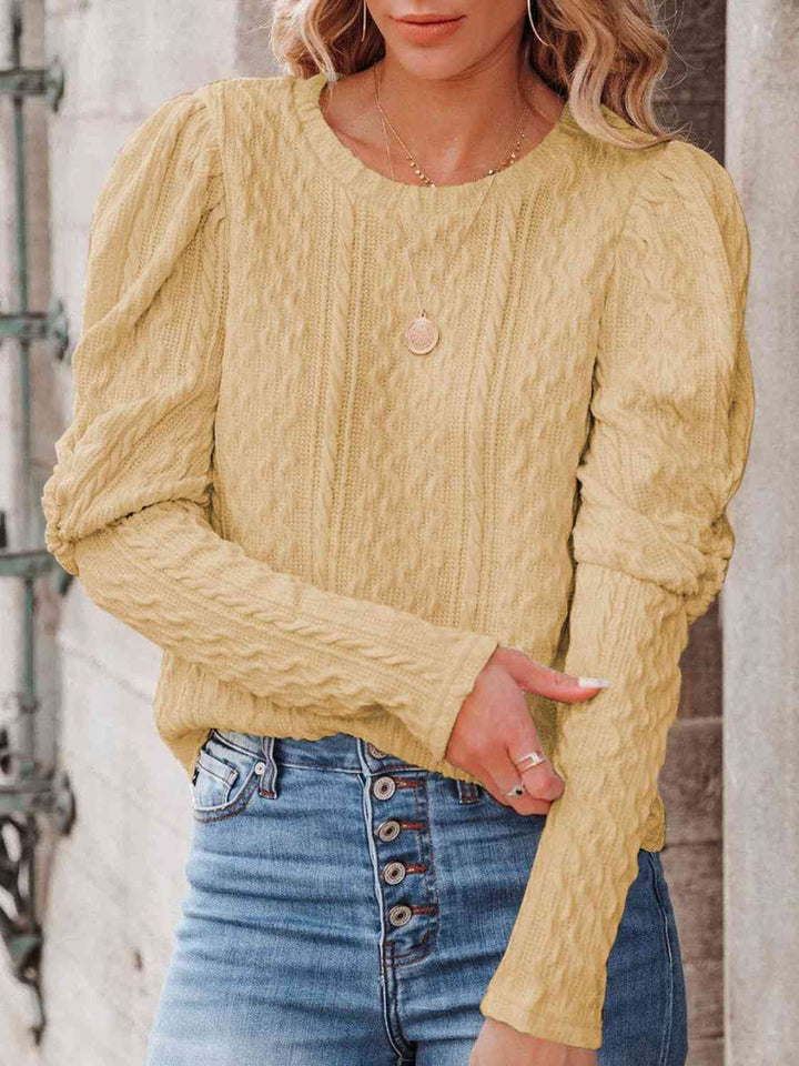 Round Neck Puff Sleeve Knit Top | 1mrk.com