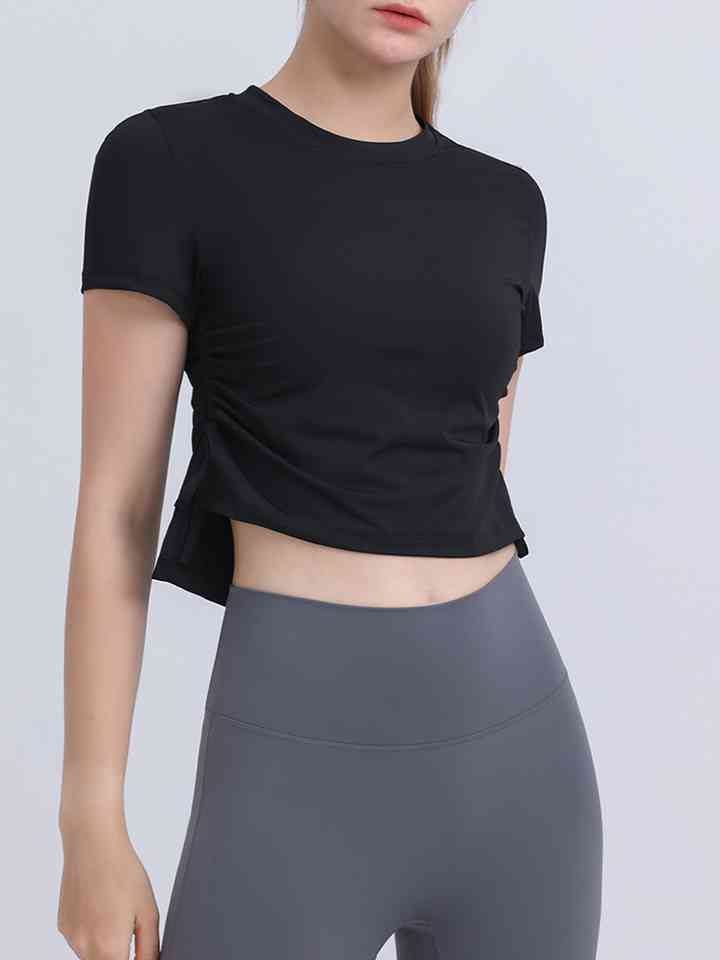 Round Neck Short Sleeve Active Top | 1mrk.com