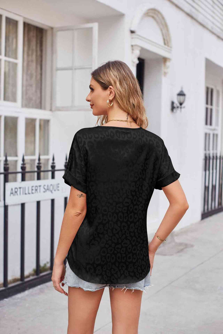 Leopard Print Curved Hem Satin Top | 1mrk.com