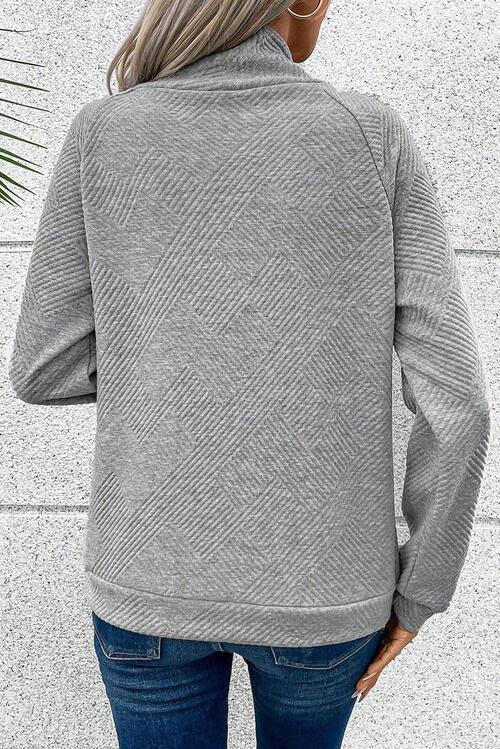 Geometric Buttoned Long Sleeve Sweatshirt |1mrk.com