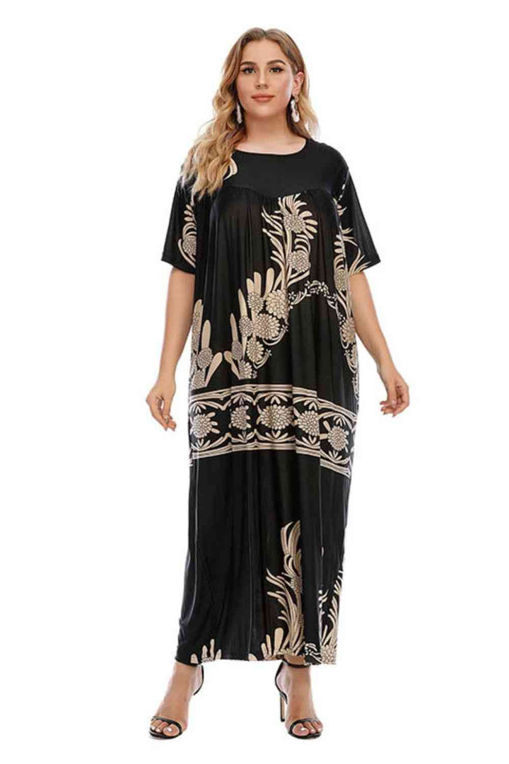 Plus Size Floral Round Neck Half Sleeve Maxi Dress |1mrk.com