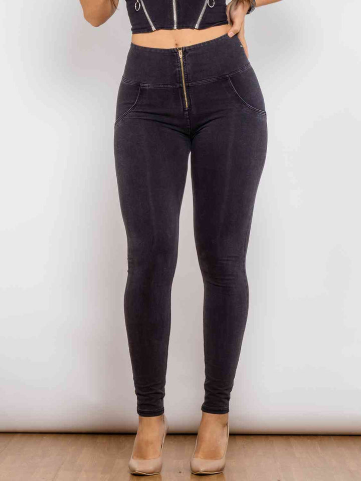 Full Size Zip-Up Skinny Jeans | 1mrk.com