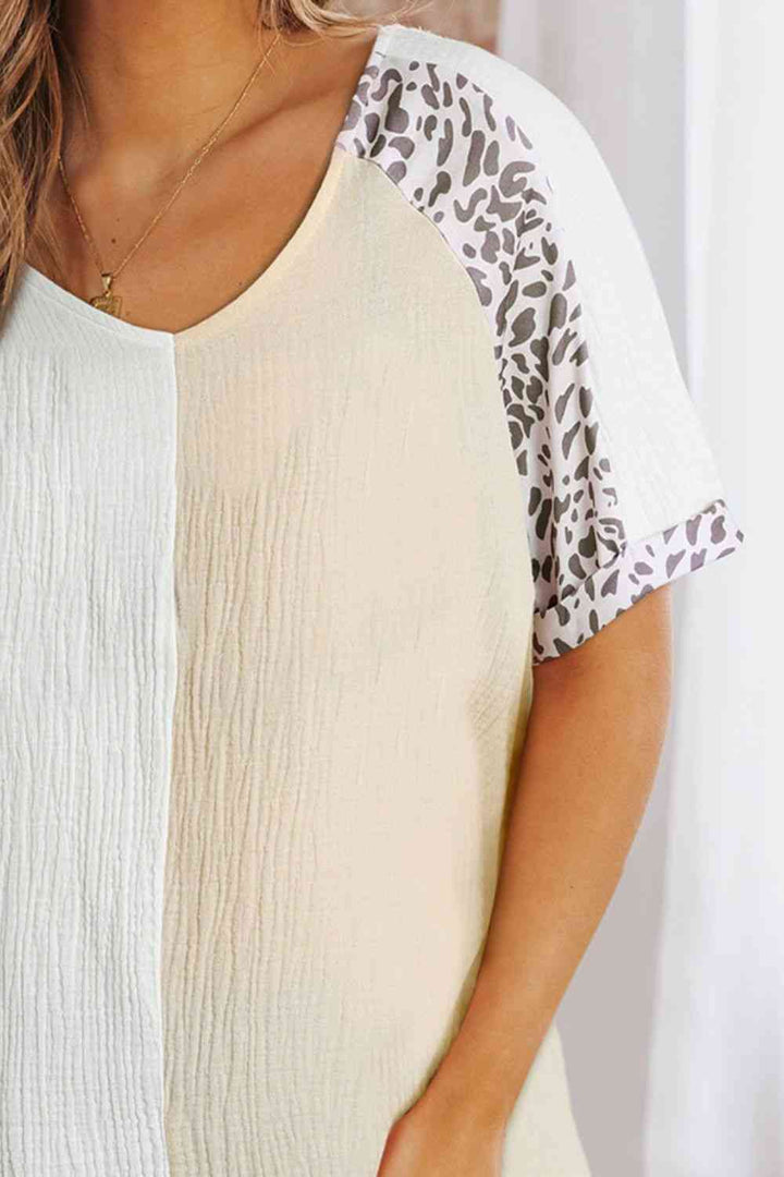 Leopard Color Block V-Neck Top | 1mrk.com