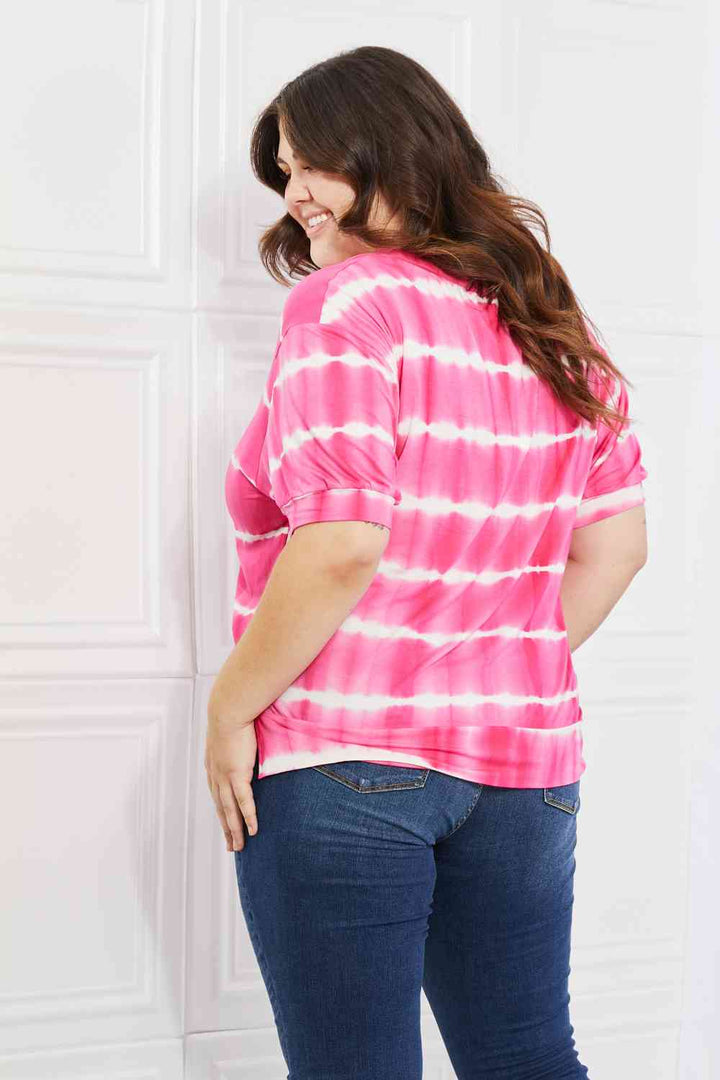 Yelete Full Size Oversized Fit V-Neck Striped Top | 1mrk.com