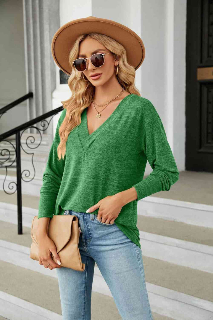 V-Neck Long Sleeve T-Shirt | 1mrk.com