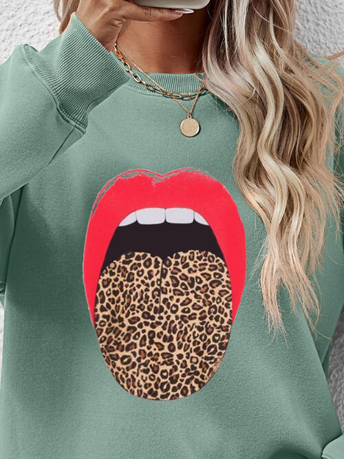 Leopard Lip Graphic Round Neck Sweatshirt |1mrk.com