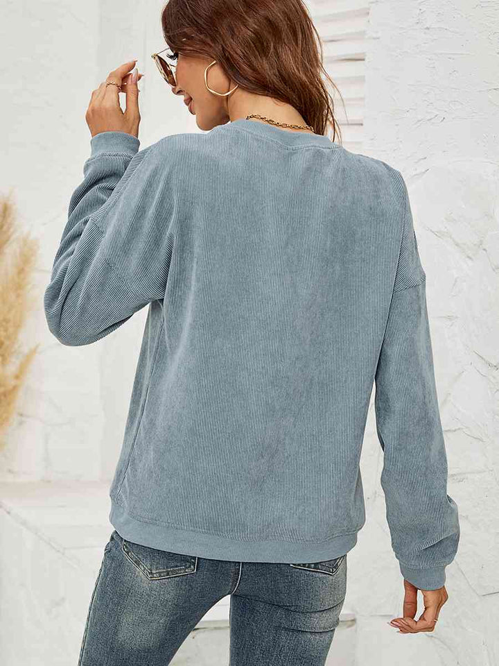 Round Neck Dropped Shoulder MAMA Graphic Sweatshirt | 1mrk.com