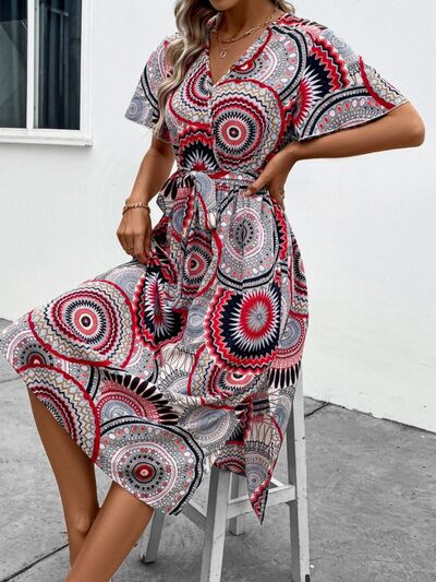 Slit Tied Printed Surplice Dress |1mrk.com