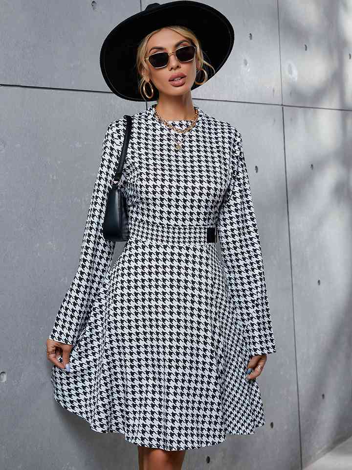 Houndstooth Long Sleeve Round Neck Dress |1mrk.com