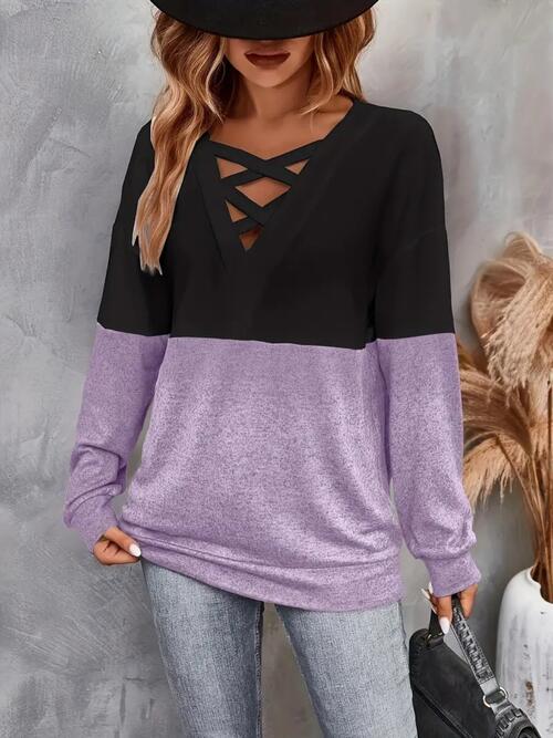 Contrast Crisscross V-Neck Long Sleeve Top | 1mrk.com