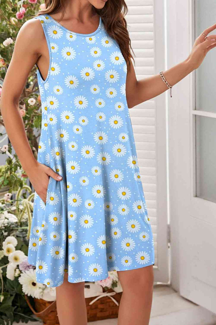 Printed Round Neck Sleeveless Dress |1mrk.com