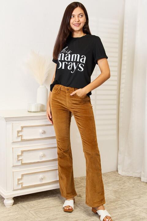 Simply Love THIS MAMA PRAYS Graphic T-Shirt | 1mrk.com