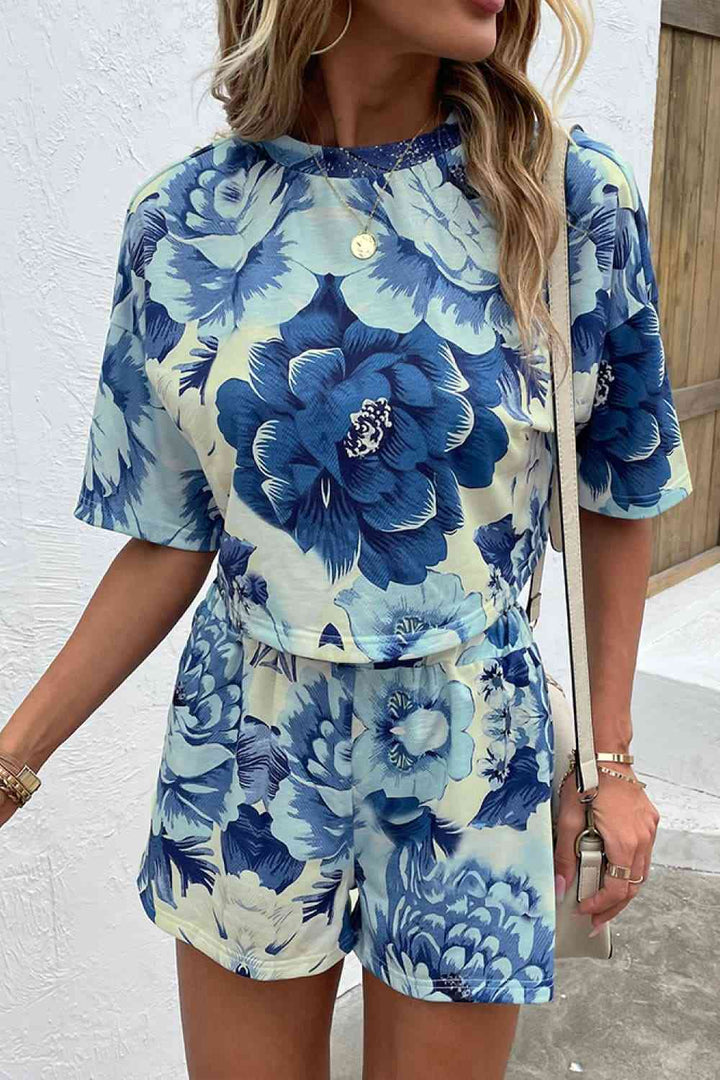 Printed Half Sleeve Top and Shorts Lounge Set | 1mrk.com