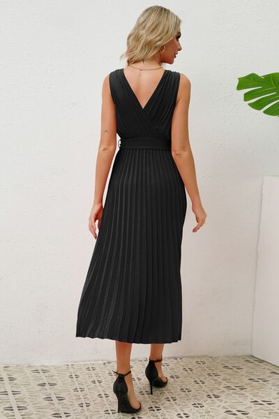 Surplice Sleeveless Midi Pleated Dress |1mrk.com