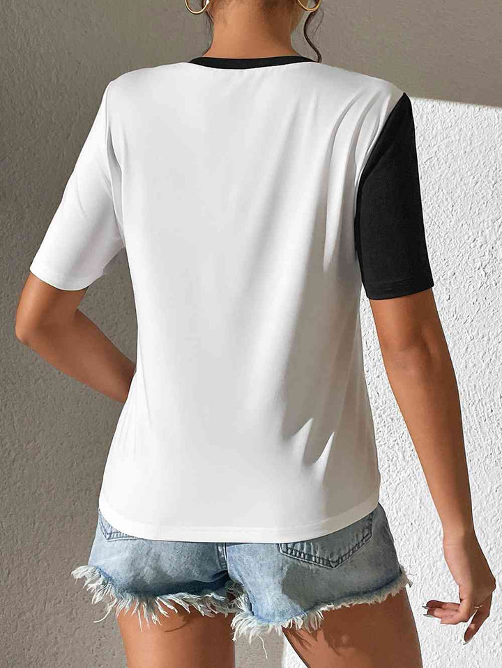 Contrast Color Round Neck Short Sleeve Tee | 1mrk.com