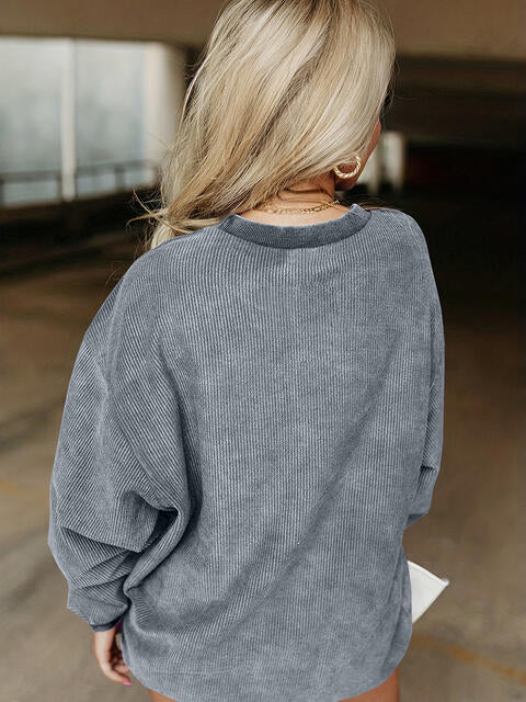 Full Size HOWDY Graphic Round Neck Sweatshirt |1mrk.com