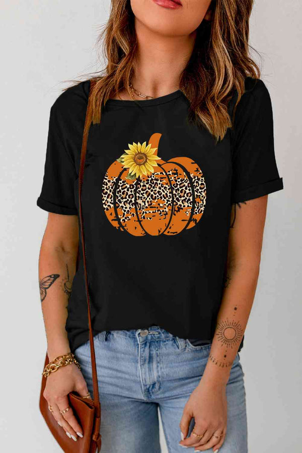 Floral Pumpkin Graphic Tee | 1mrk.com