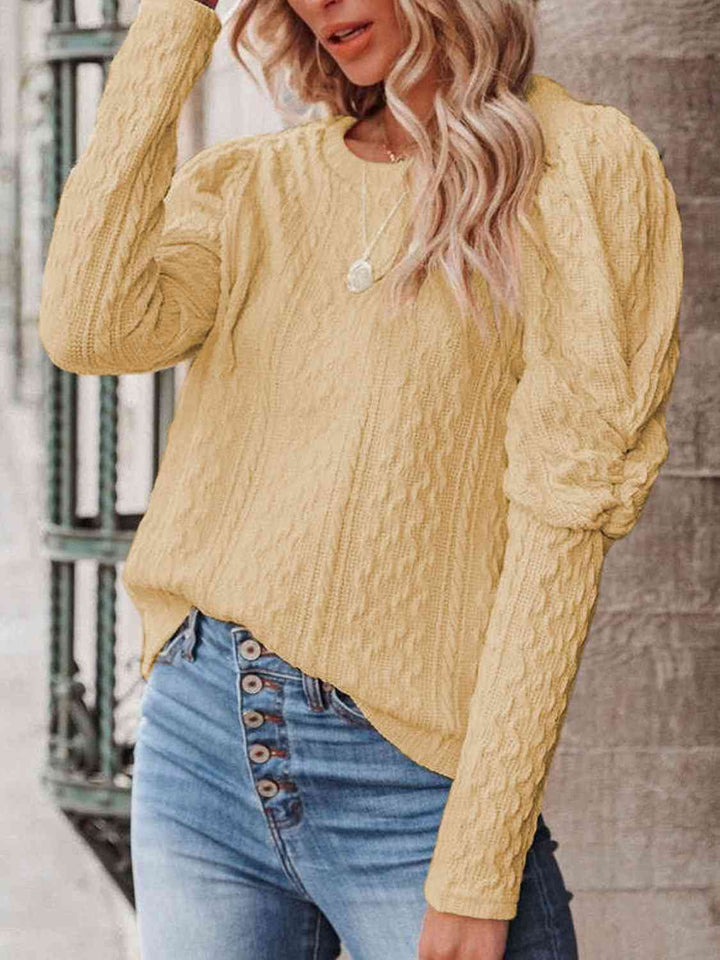 Round Neck Puff Sleeve Knit Top | 1mrk.com