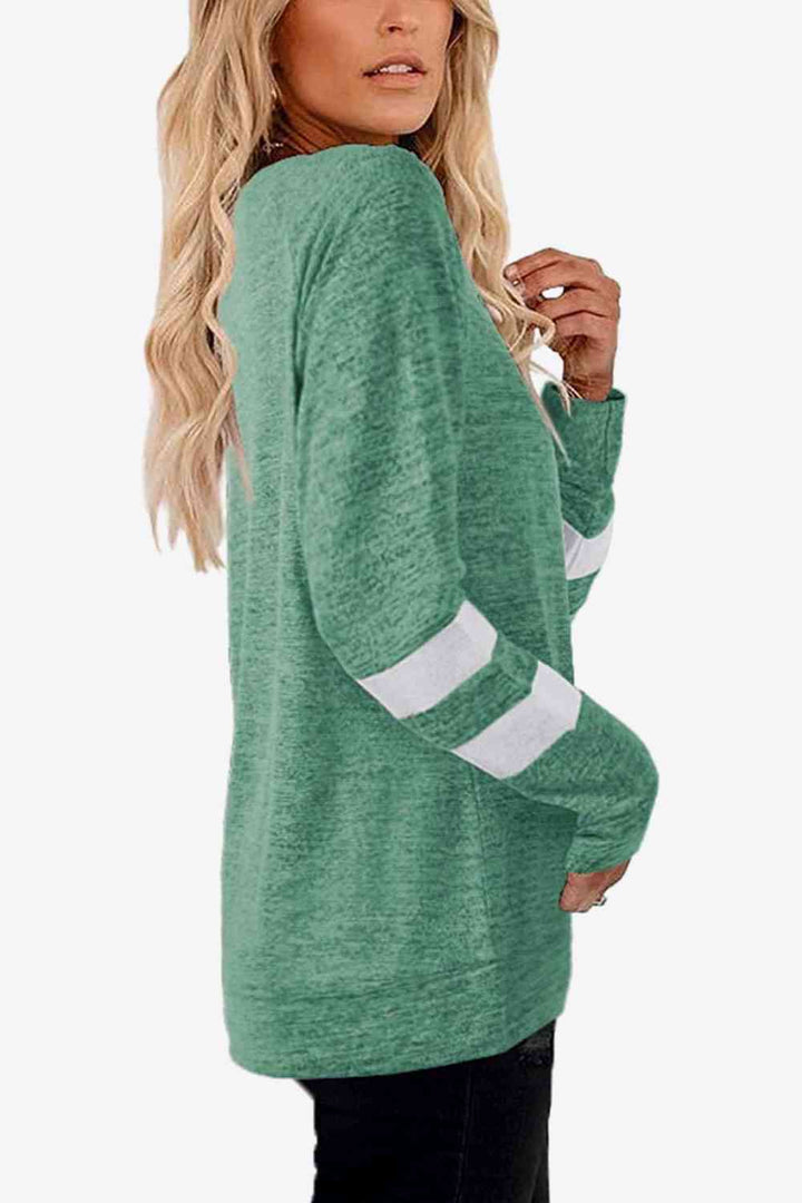 Striped Contrast Raglan Sleeve Top | 1mrk.com