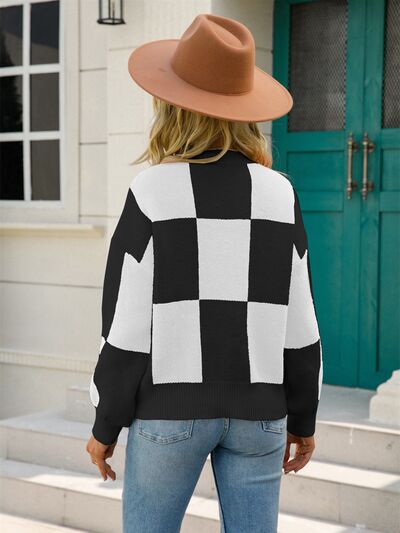 Checkered Round Neck Dropped Shoulder Sweater |1mrk.com