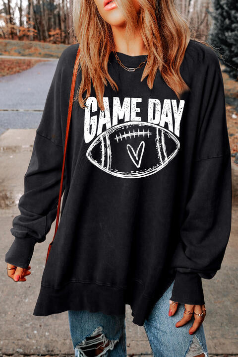 GAME DAY Graphic Slit Sweatshirt | 1mrk.com