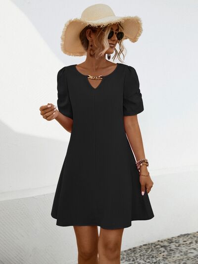 Chain Notched Short Sleeve Dress |1mrk.com