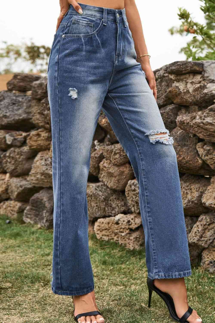 Distressed Buttoned Loose Fit Jeans | 1mrk.com
