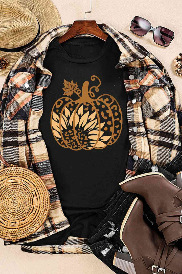 Round Neck Short Sleeve Pumpkin Graphic T-Shirt | 1mrk.com