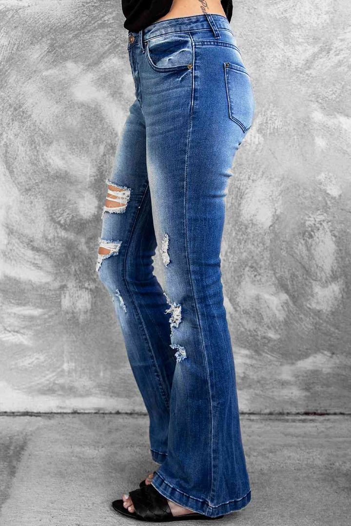 Baeful Distressed Flare Leg Jeans with Pockets |1mrk.com