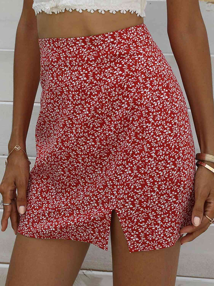 Ditsy Floral Slit Mini Skirt |1mrk.com