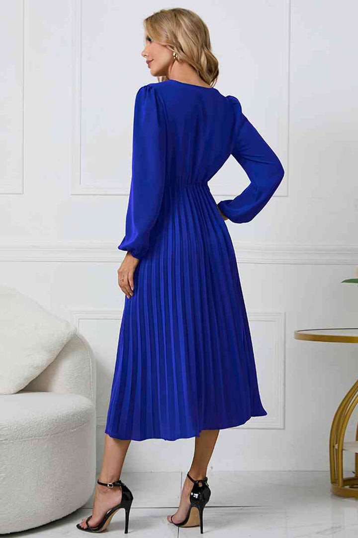 V-Neck Long Sleeve Tie Waist Midi Dress | 1mrk.com