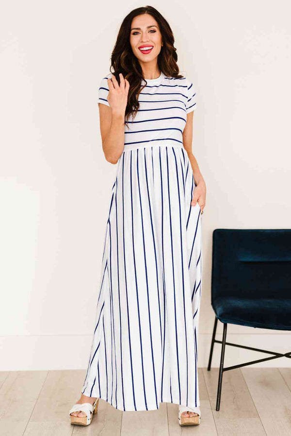 Striped Short Sleeve Crewneck Maxi Dress |1mrk.com